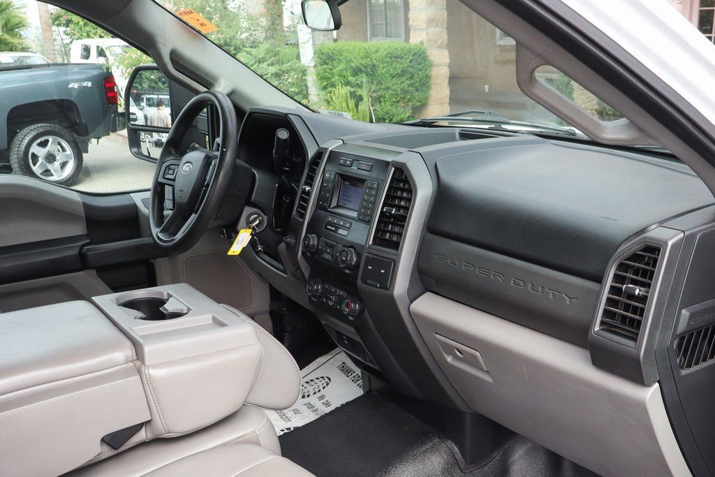 Used 2021 Ford F550 2WD Regular Cab Super Duty image 37