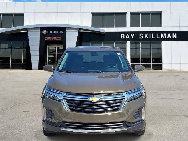 Used 2024 Chevrolet Equinox LT AWD/4WD image 2