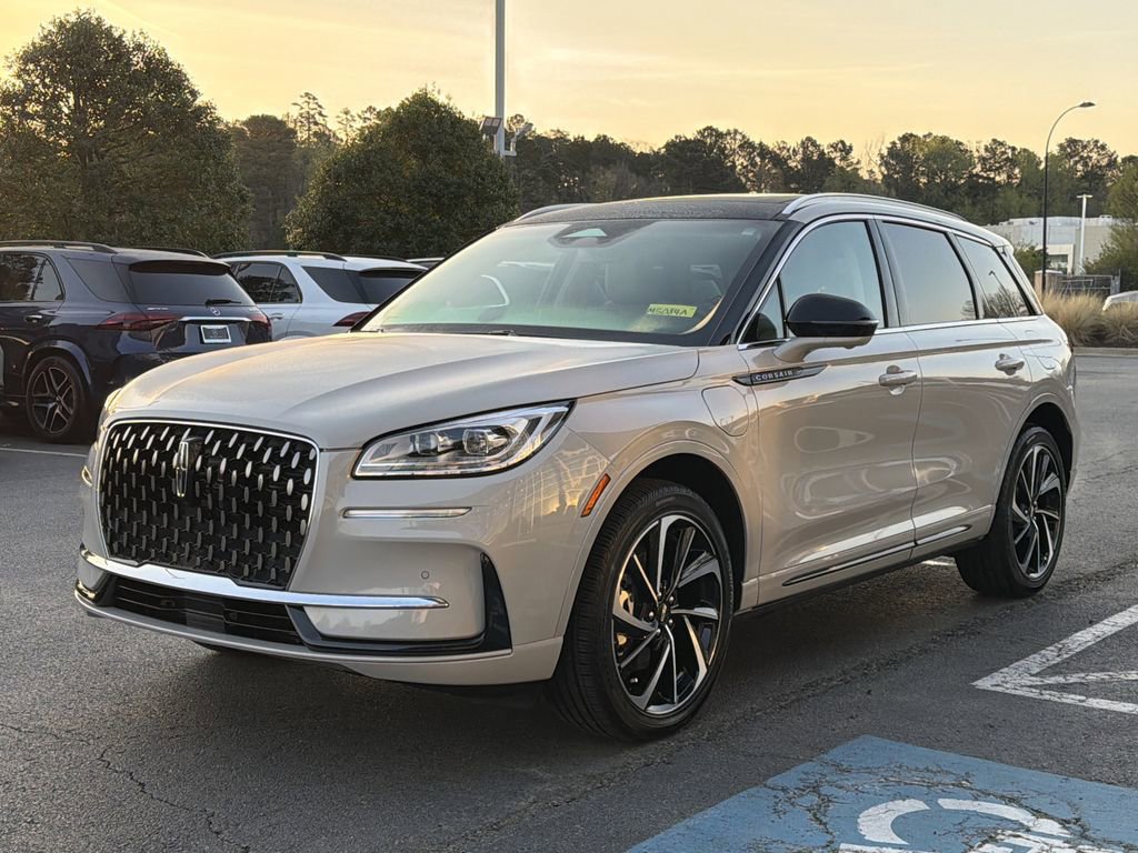 Used 2024 Lincoln Corsair Grand Touring w/ Equipment Group 301A image 7