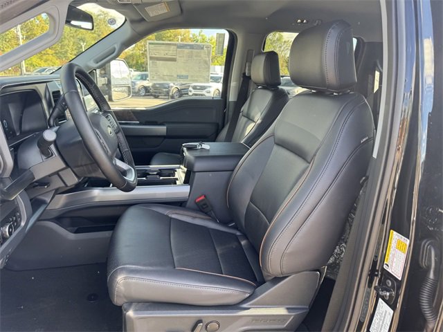 New 2026 Ford F250 Lariat w/ Black Appearance Package image 15