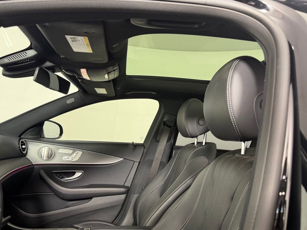 Used 2022 Mercedes-Benz E 350 Sedan image 23