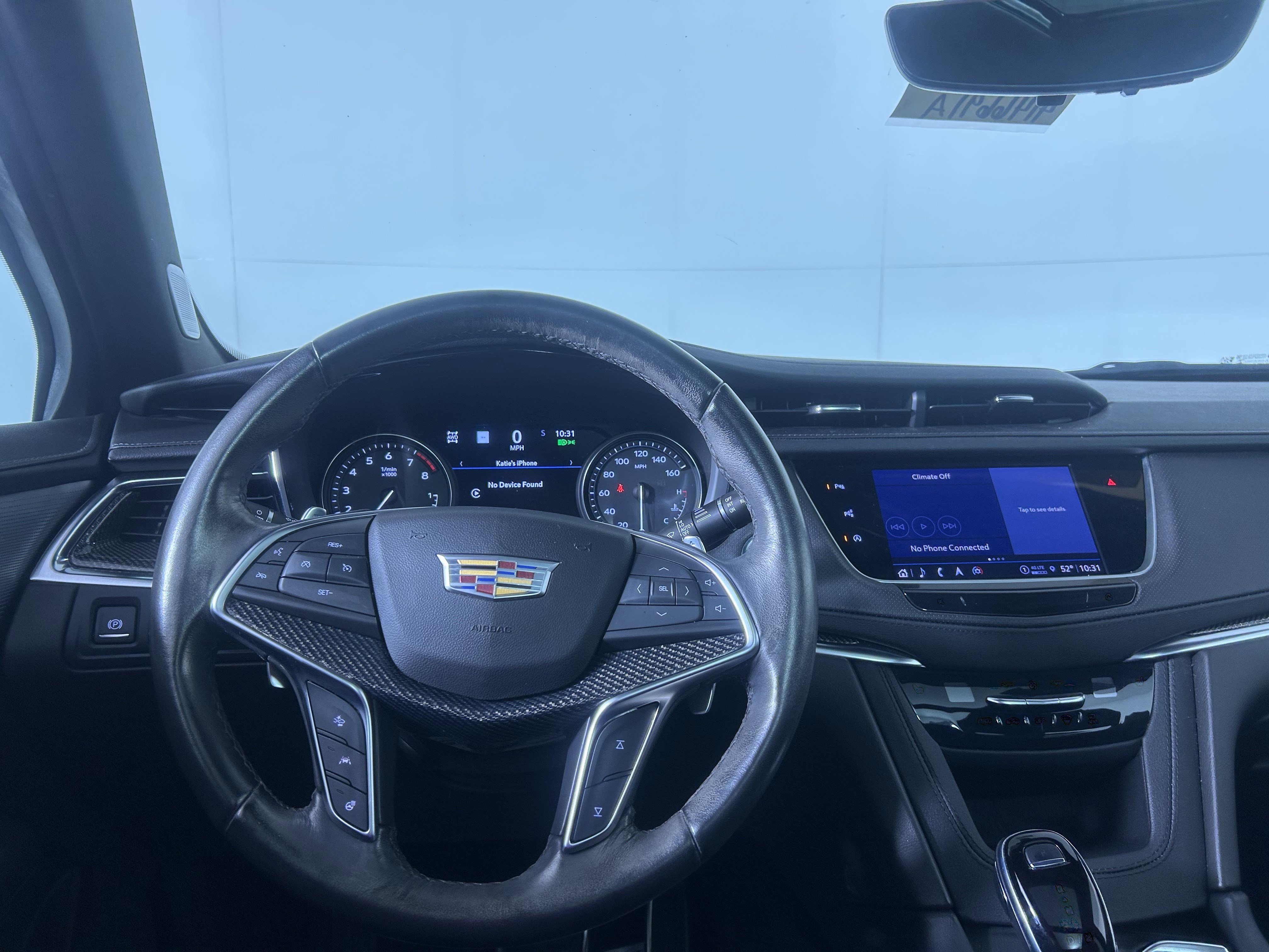 Used 2022 Cadillac XT5 Sportv w/ Technology Package image 9