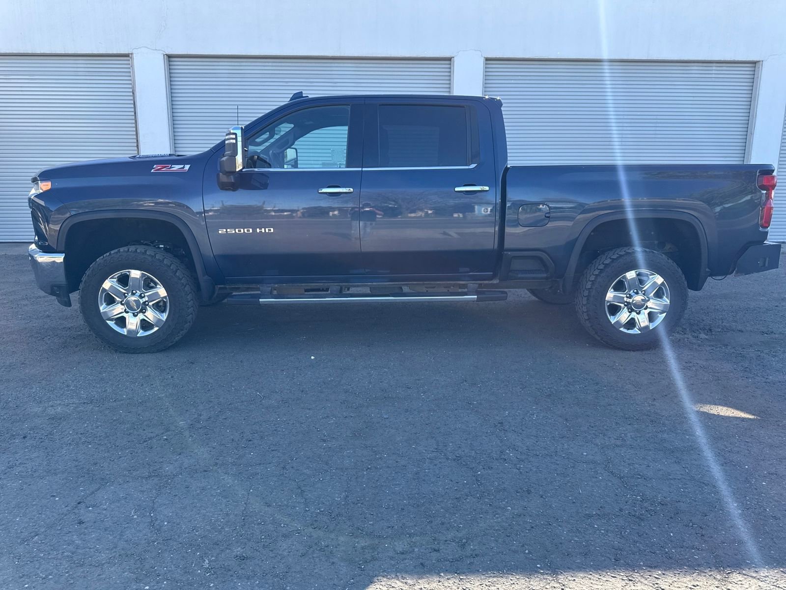 Used 2022 Chevrolet Silverado 2500 LTZ w/ LTZ Plus Package image 2