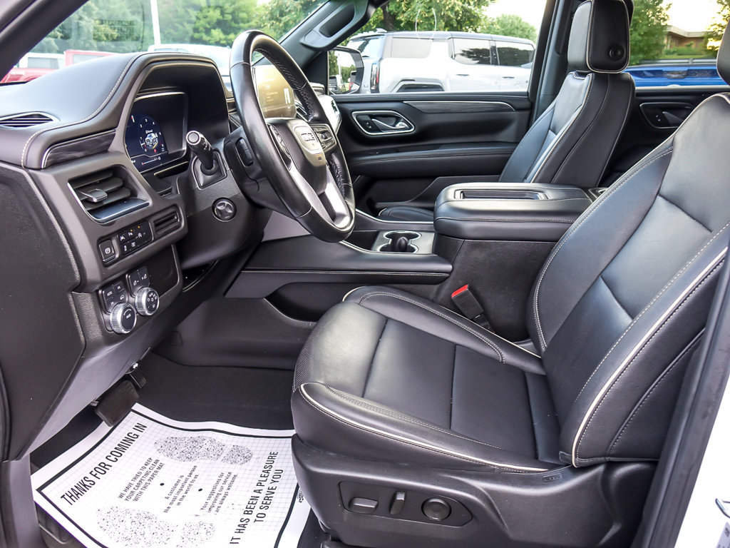 Used 2023 GMC Yukon SLT w/ SLT Luxury Package AWD/4WD image 12