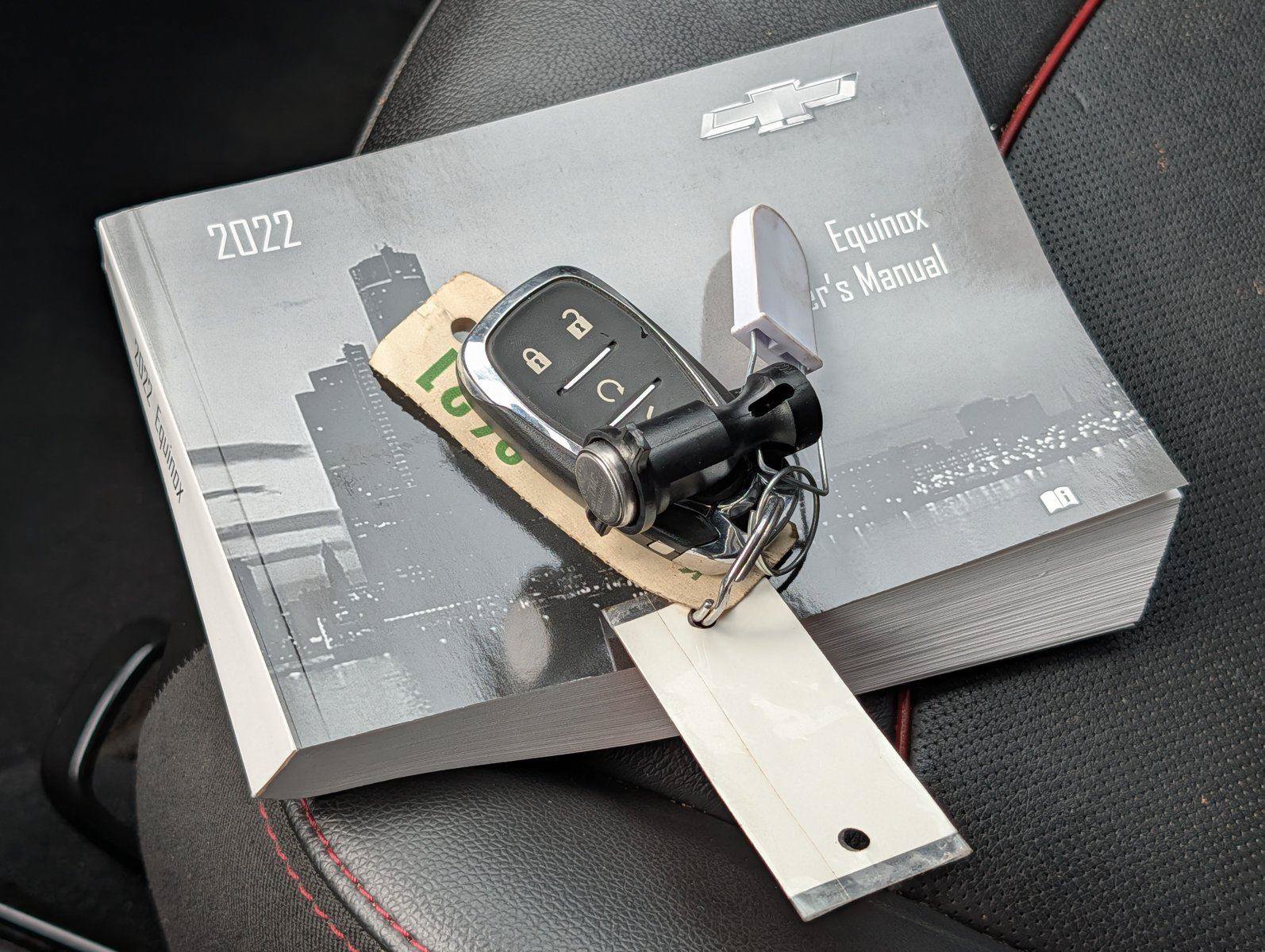 Used 2022 Chevrolet Equinox RS w/ RS Leather Package FWD image 21