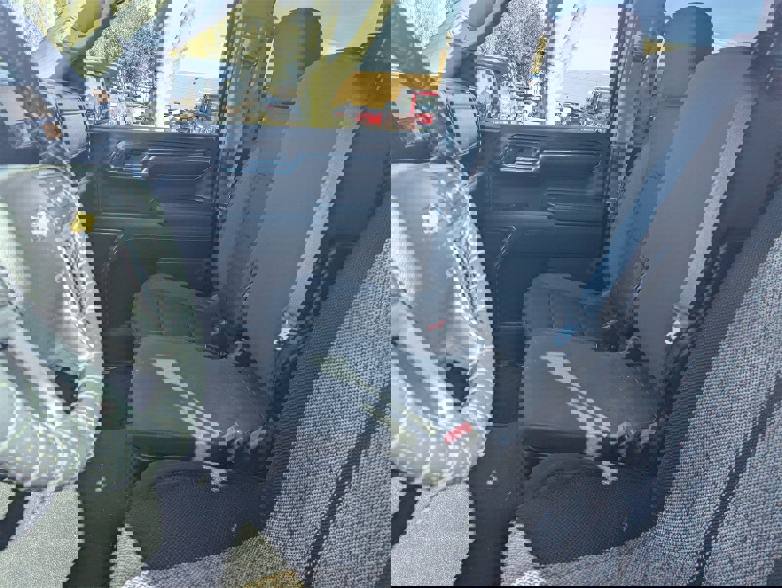 Used 2023 Chevrolet Silverado 1500 LT image 9