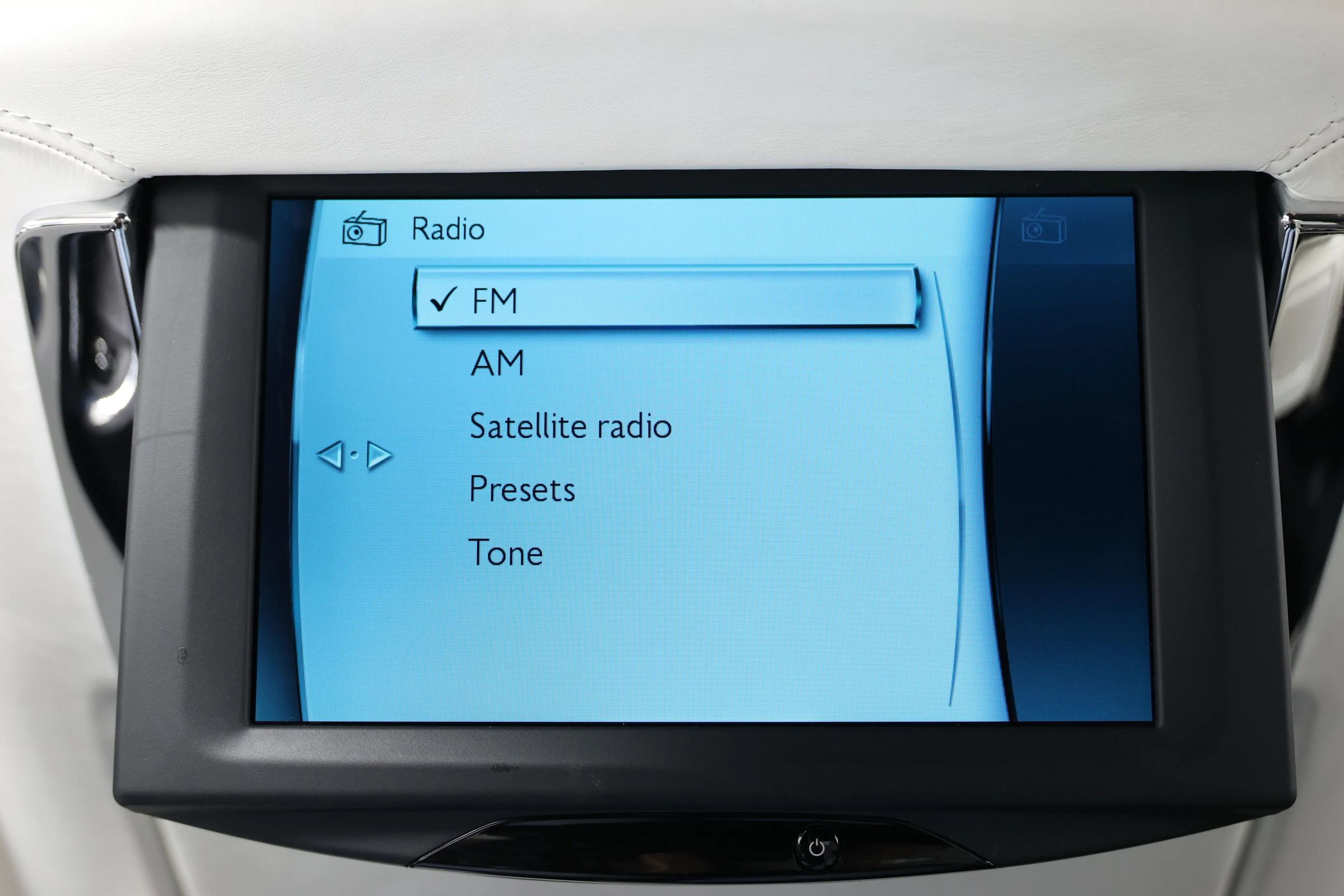 Used 2017 Rolls-Royce Ghost Series II Sedan 4D image 74