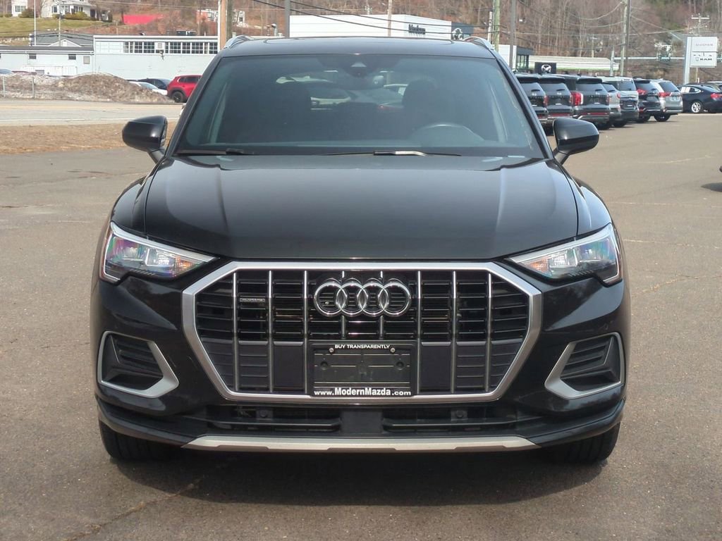Used 2022 Audi Q3 2.0T Premium AWD/4WD image 9