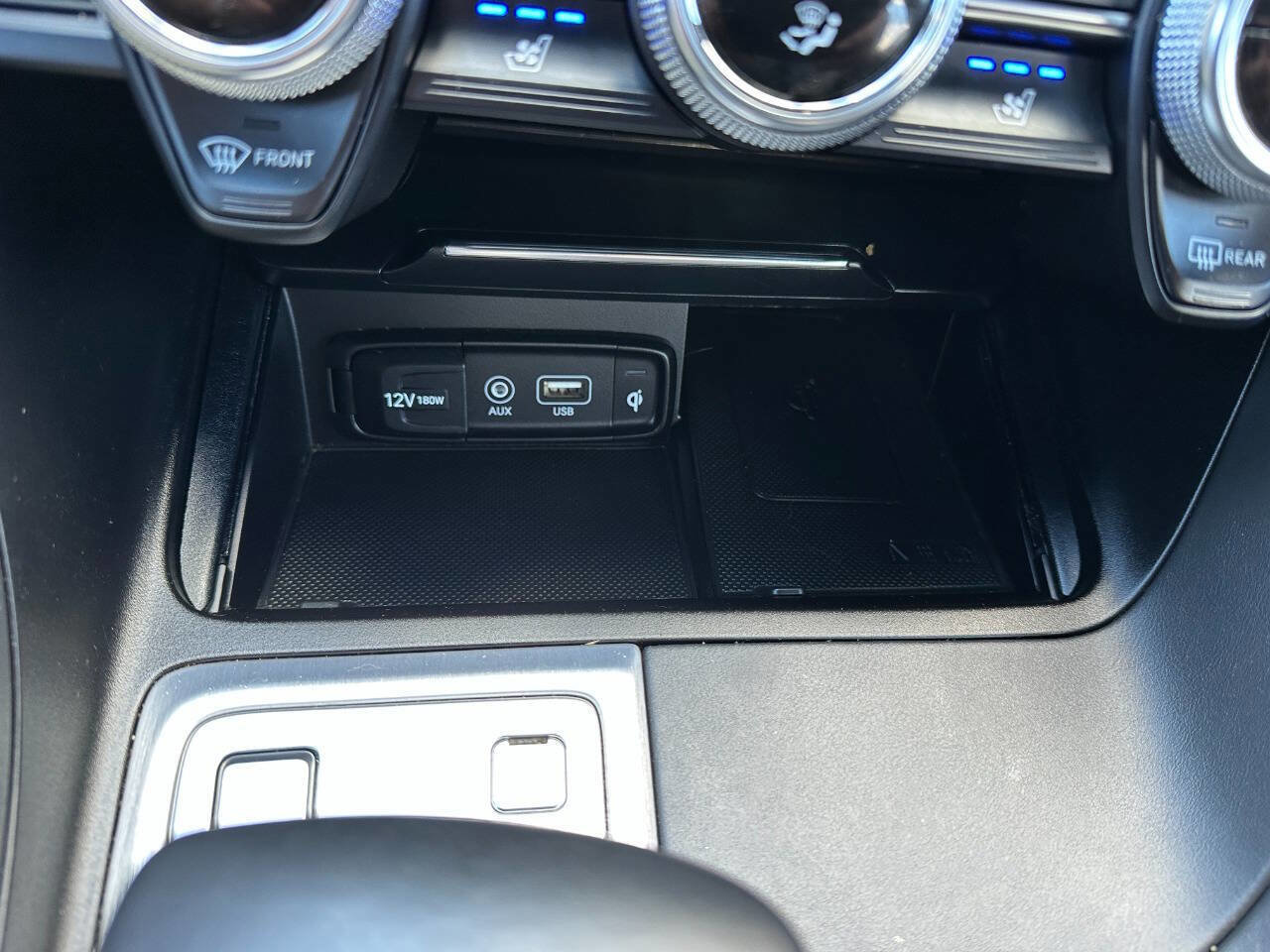 Used 2019 Genesis G70 2.0T Advanced w/ Sport Package image 58