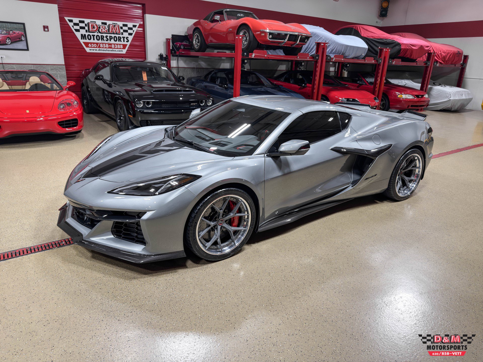 Used 2024 Chevrolet Corvette Z06 RWD image 34