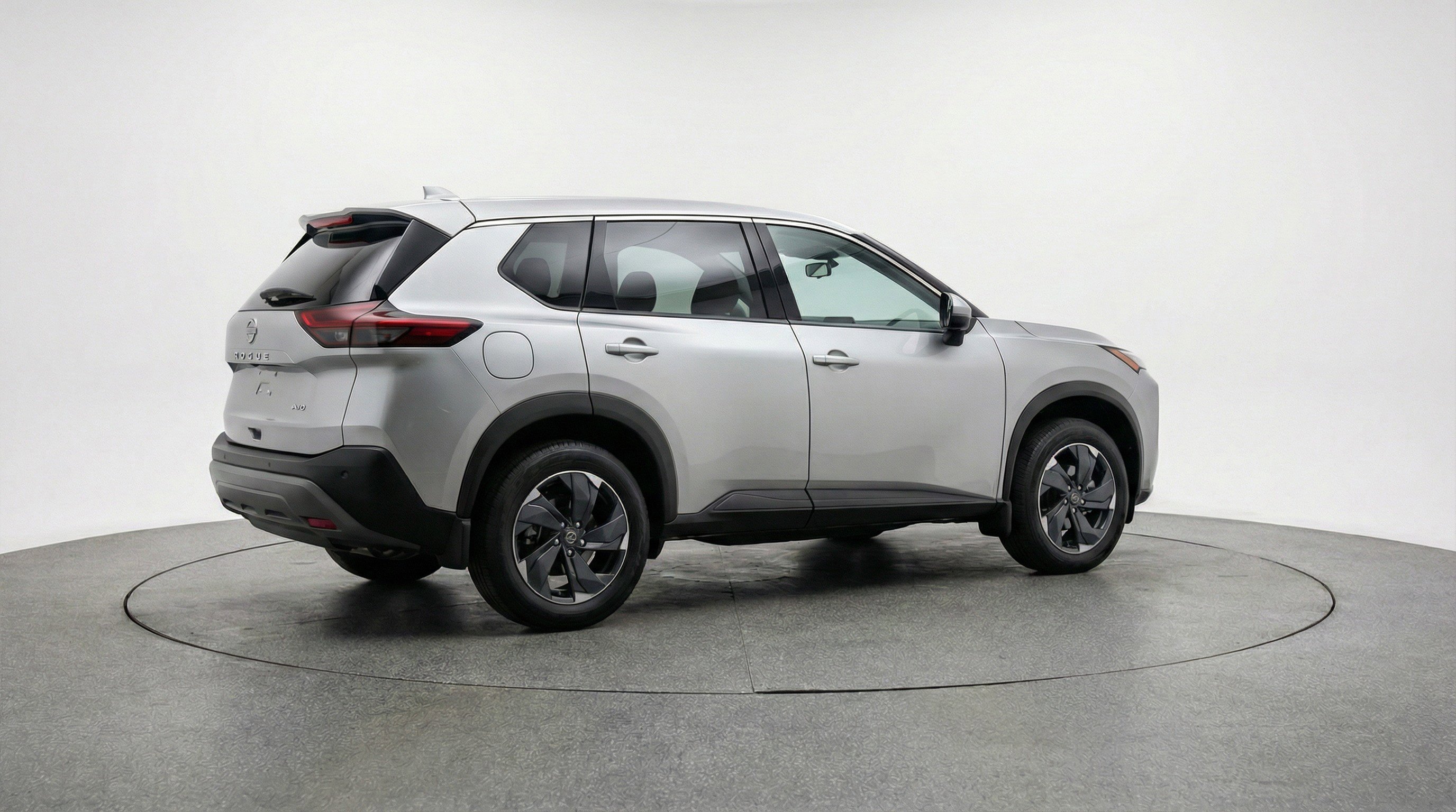 Used 2025 Nissan Rogue SV image 9
