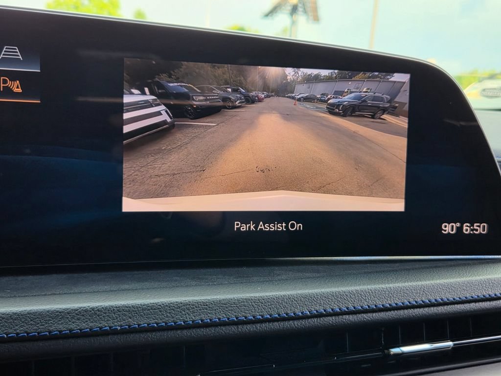 Used 2024 Cadillac XT4 Sport FWD image 22
