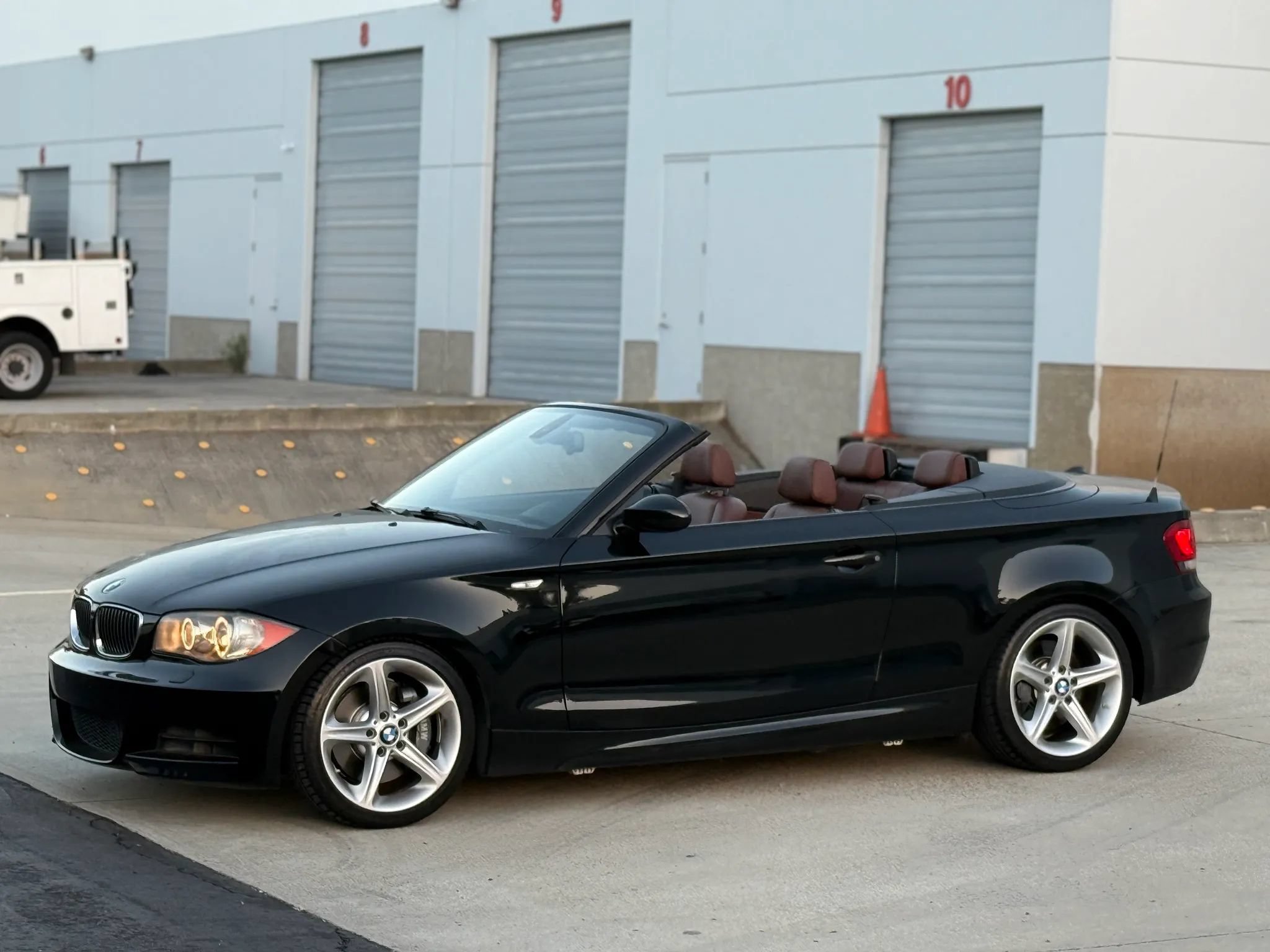 Used 2009 BMW 135i Convertible RWD image 20