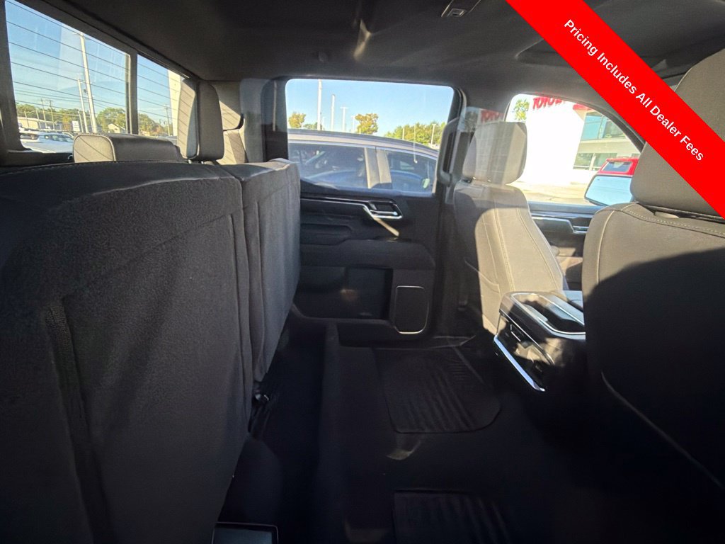 Used 2025 Chevrolet Silverado 1500 LTZ w/ Technology Package AWD/4WD image 4