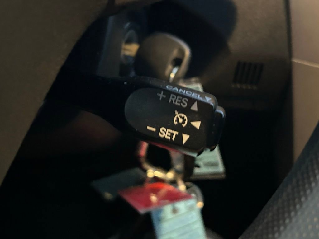 Used 2013 Toyota Corolla S image 20