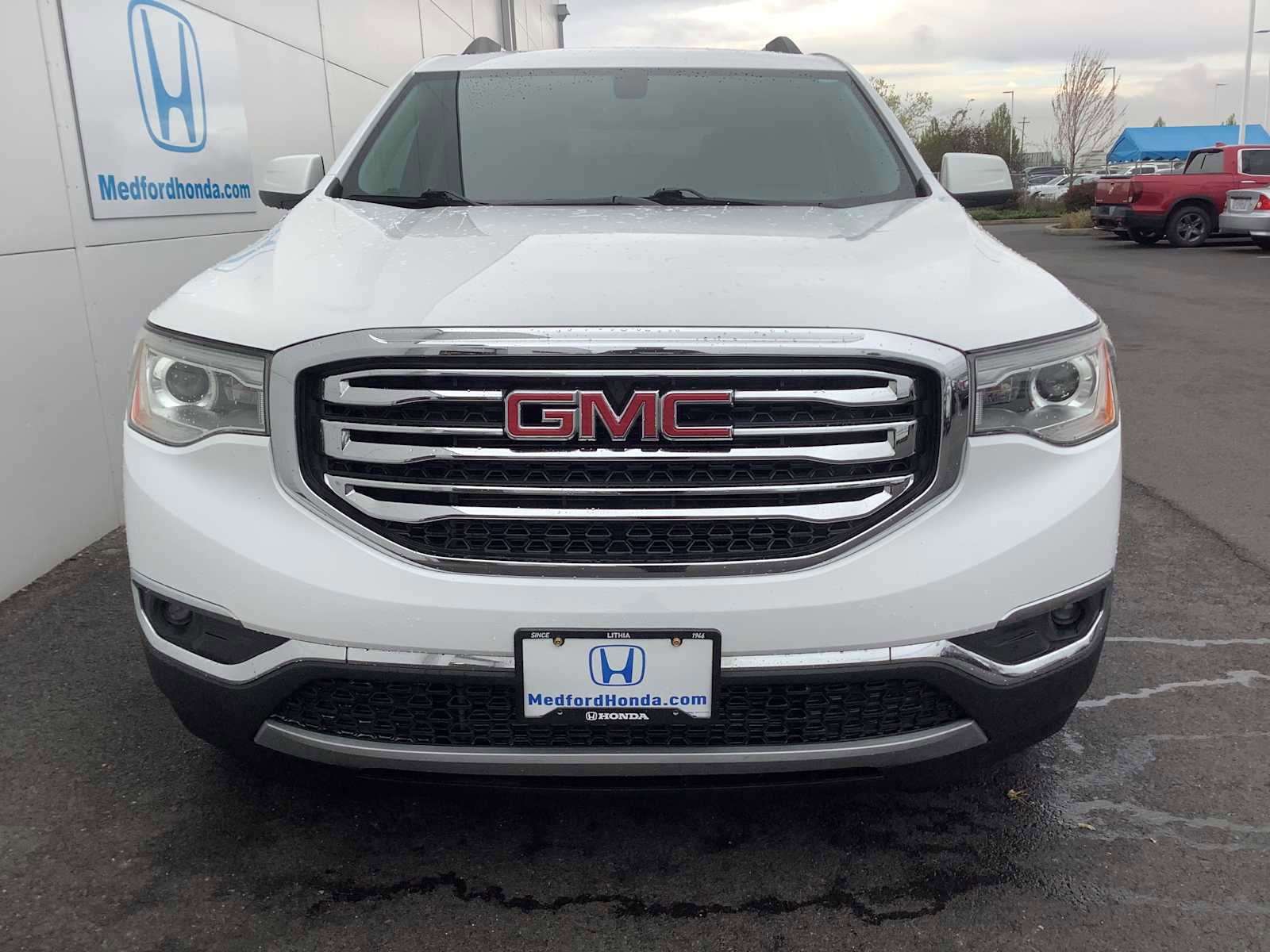 Used 2019 GMC Acadia SLT image 9