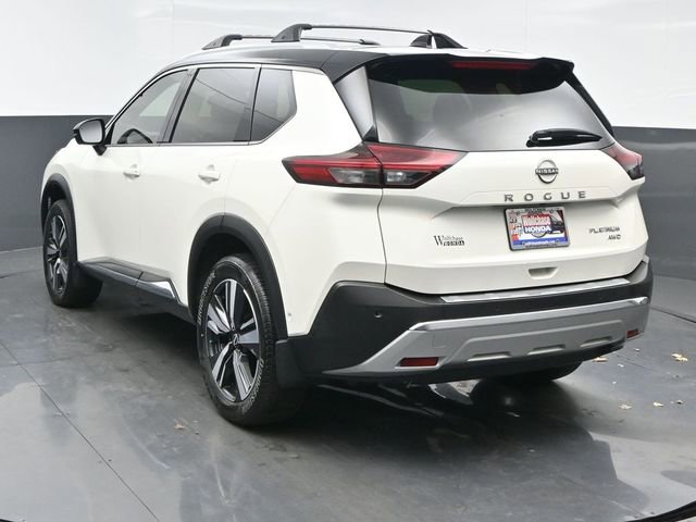 Used 2023 Nissan Rogue Platinum image 4
