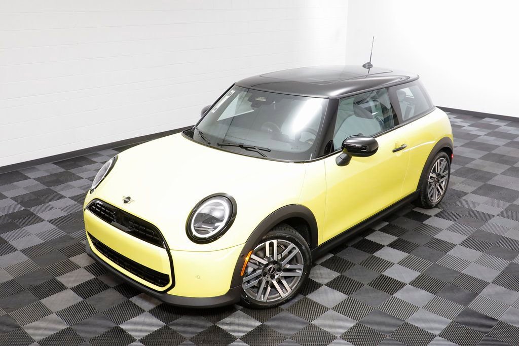 New 2026 MINI Cooper 2-Door Hardtop FWD image 2