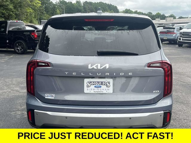Used 2023 Kia Telluride LX AWD/4WD image 5
