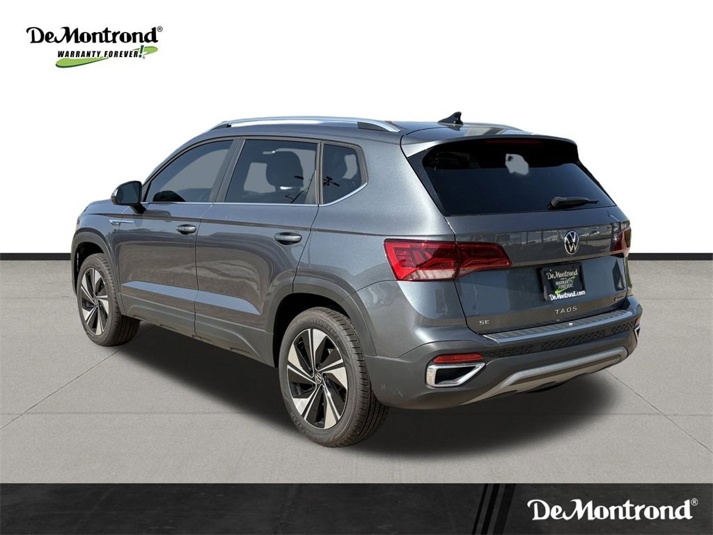 Used 2024 Volkswagen Taos SE image 6