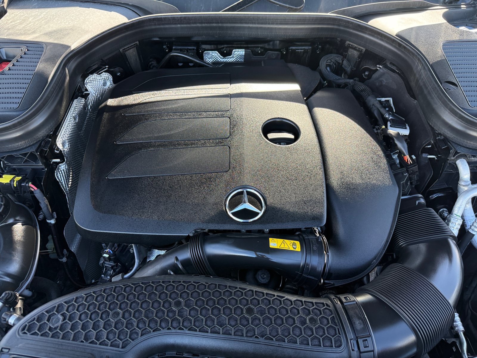 Certified 2022 Mercedes-Benz GLC 300 4MATIC image 22