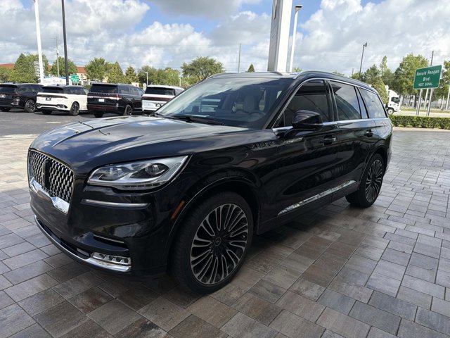 Certified 2023 Lincoln Aviator Black Label w/ Dynamic Handling Package AWD/4WD image 6