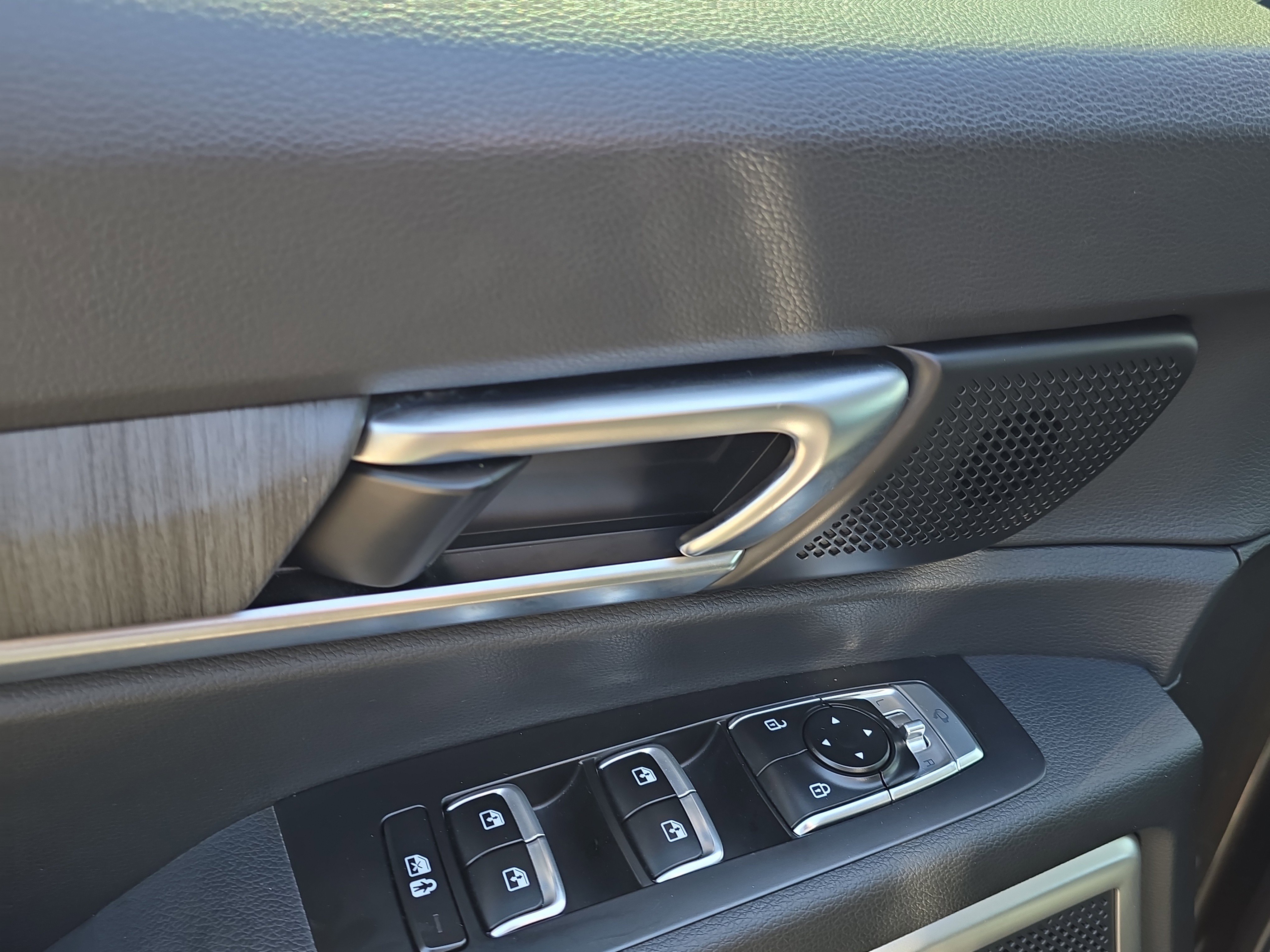 Certified 2023 Kia Telluride EX w/ EX Captain's Chair Package image 20