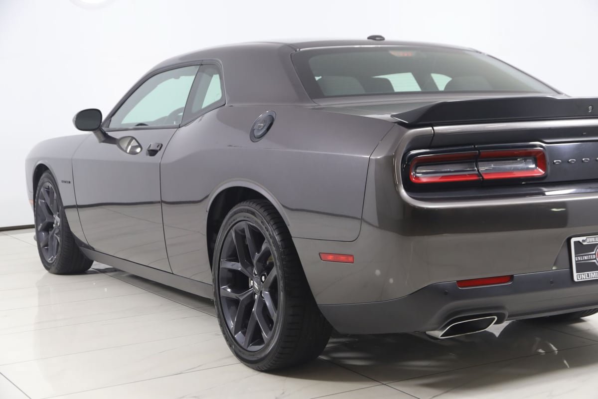 Used 2022 Dodge Challenger R/T w/ Blacktop Package RWD image 26