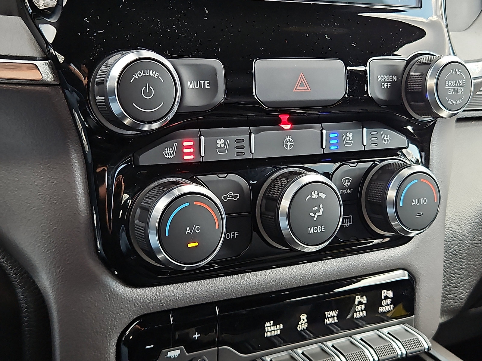 Used 2022 RAM 2500 Laramie image 15