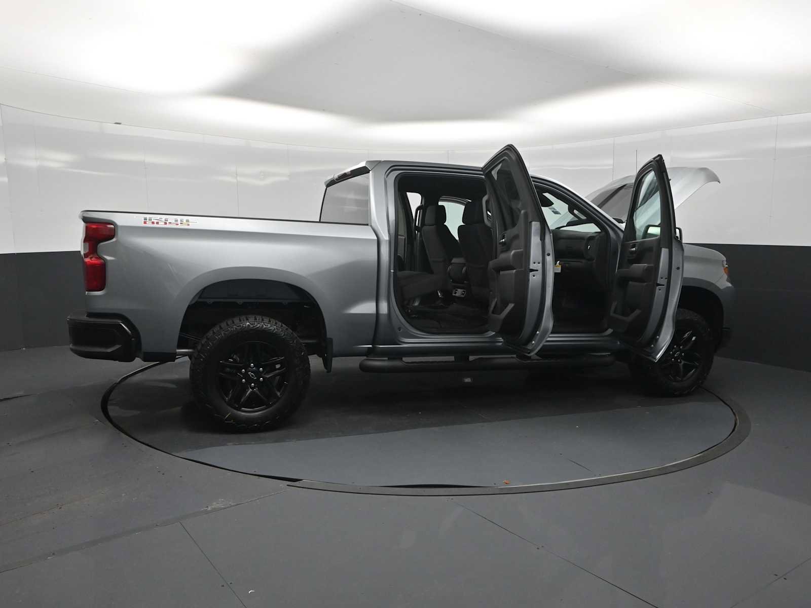 New 2026 Chevrolet Silverado 1500 Custom Trail Boss AWD/4WD image 28