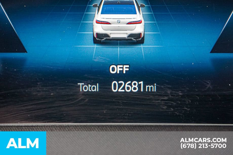 Used 2025 BMW i7 eDrive50 w/ M Sport Package image 65