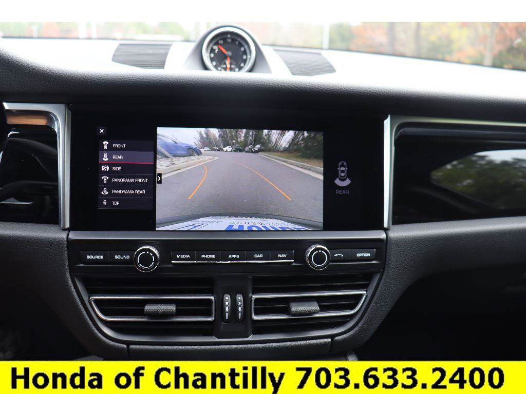 Used 2021 Porsche Macan image 15