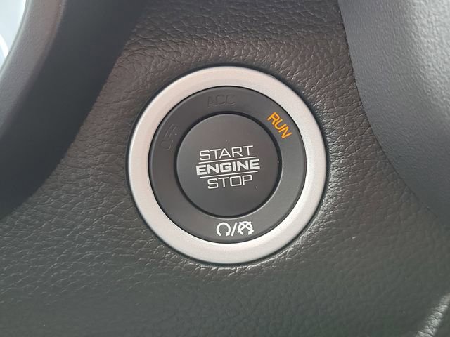 Used 2023 RAM 1500 Laramie image 30