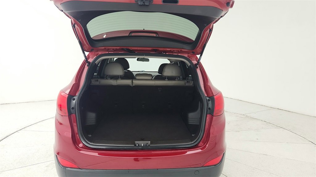 Used 2015 Hyundai Tucson SE image 33