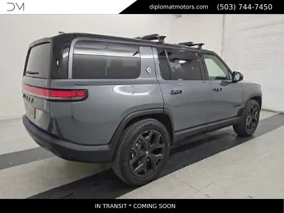 Used 2026 Rivian R1S Adventure AWD/4WD image 4