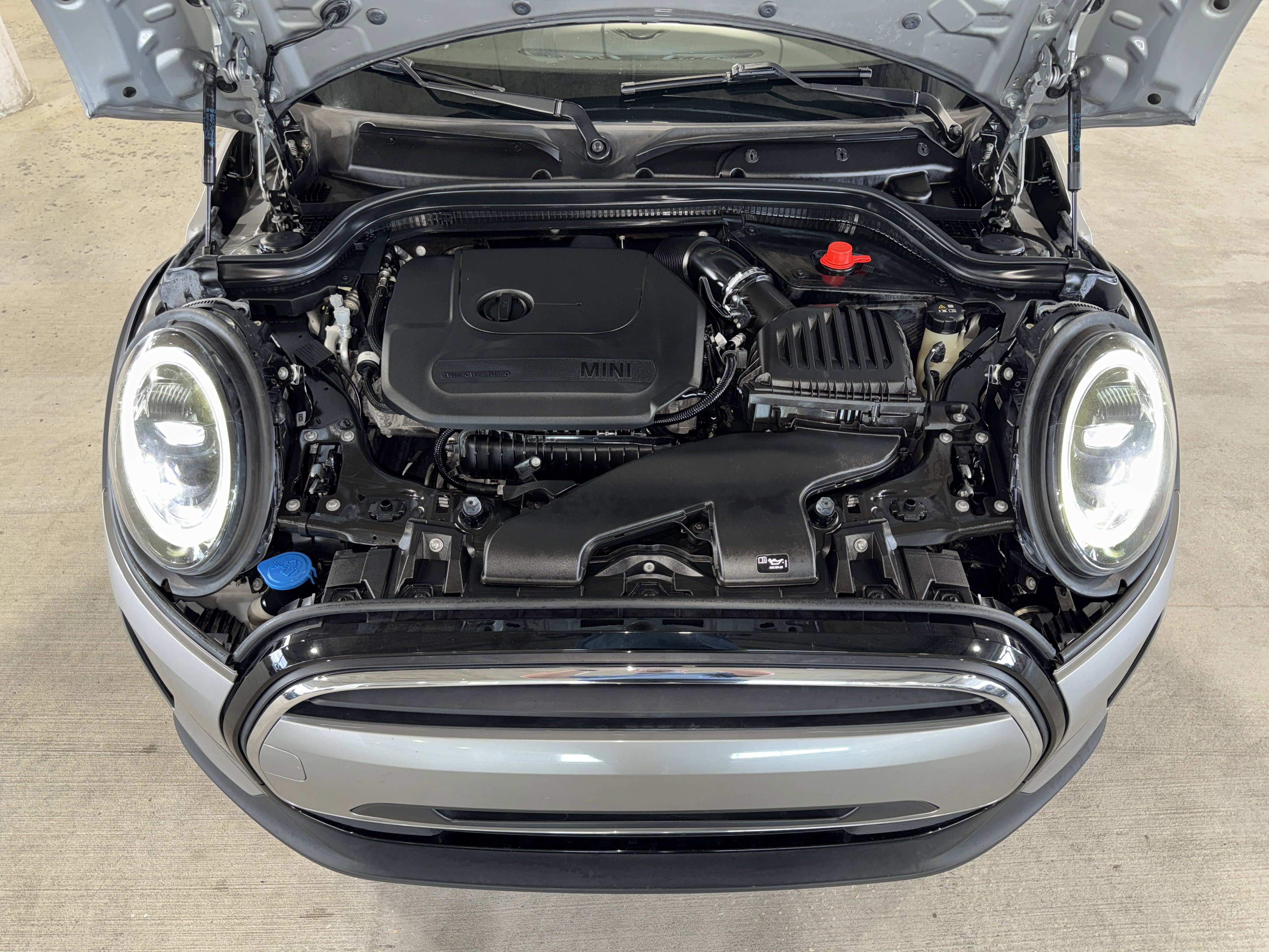 Used 2023 MINI Cooper Convertible FWD image 33