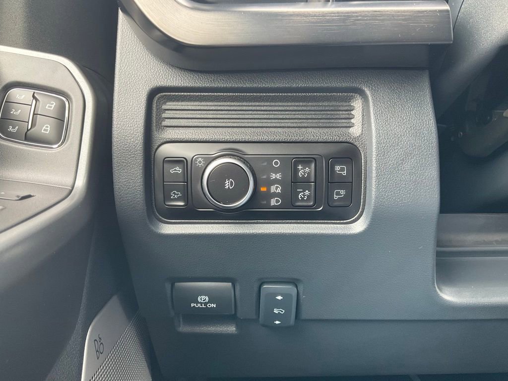 Used 2026 Ford F350 Lariat image 52