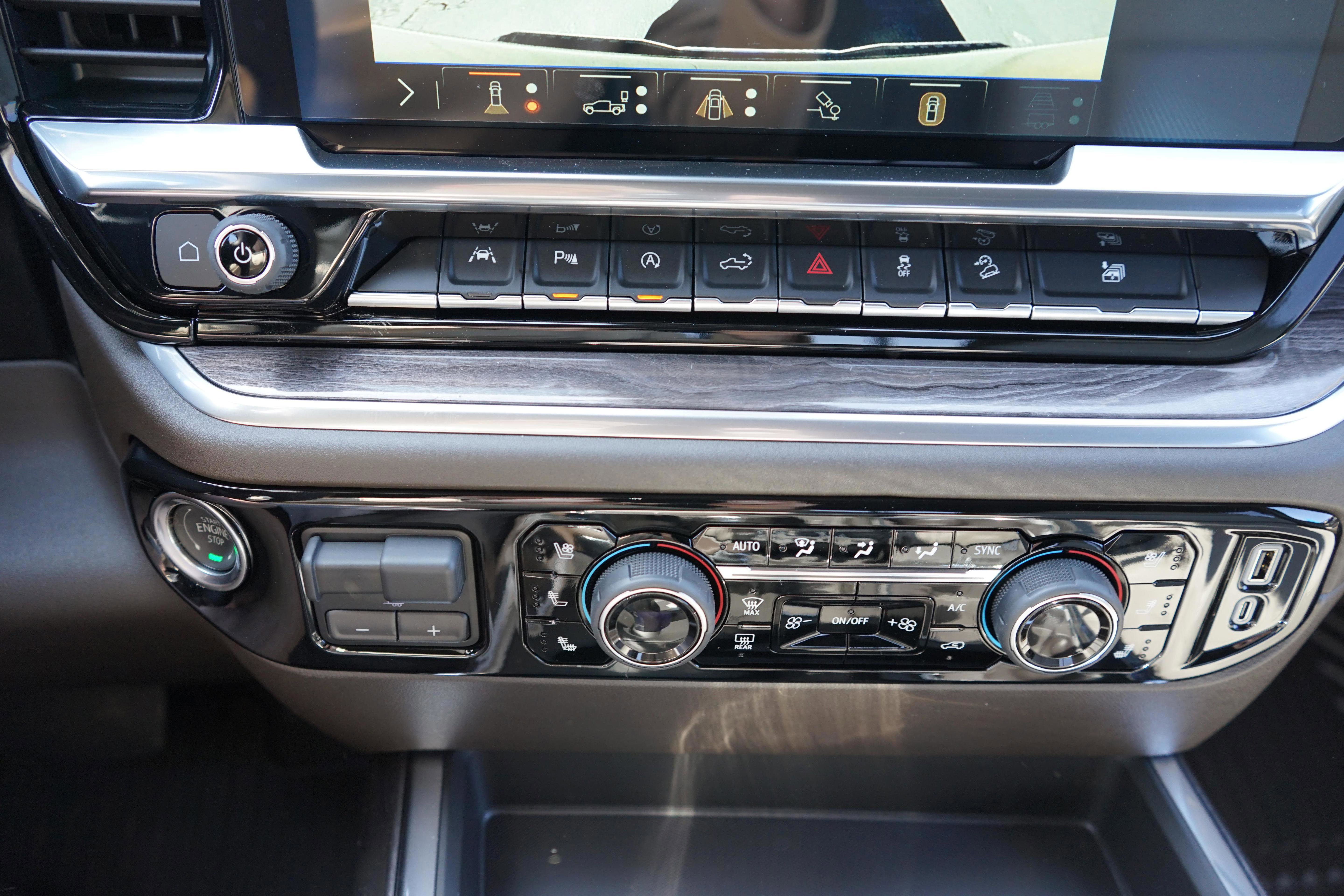 New 2025 Chevrolet Silverado 1500 LTZ w/ LTZ Premium Package image 14