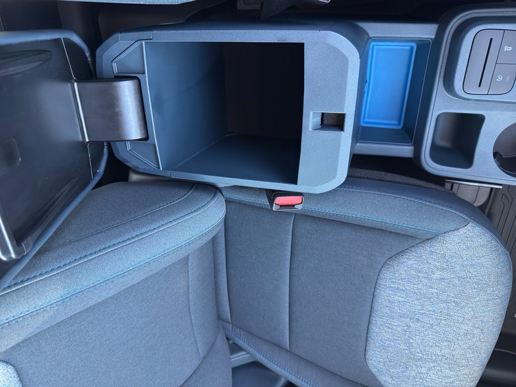New 2025 Ford Maverick XLT w/ 4K Tow Package image 38