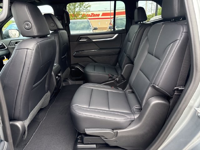 New 2027 GMC Acadia Elevation w/ Black Edition FWD image 14
