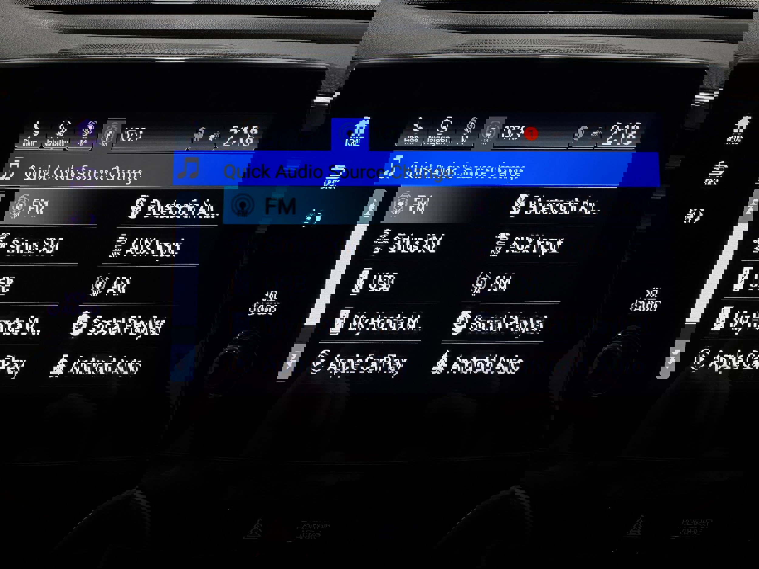 Used 2022 Honda Pilot Touring image 9