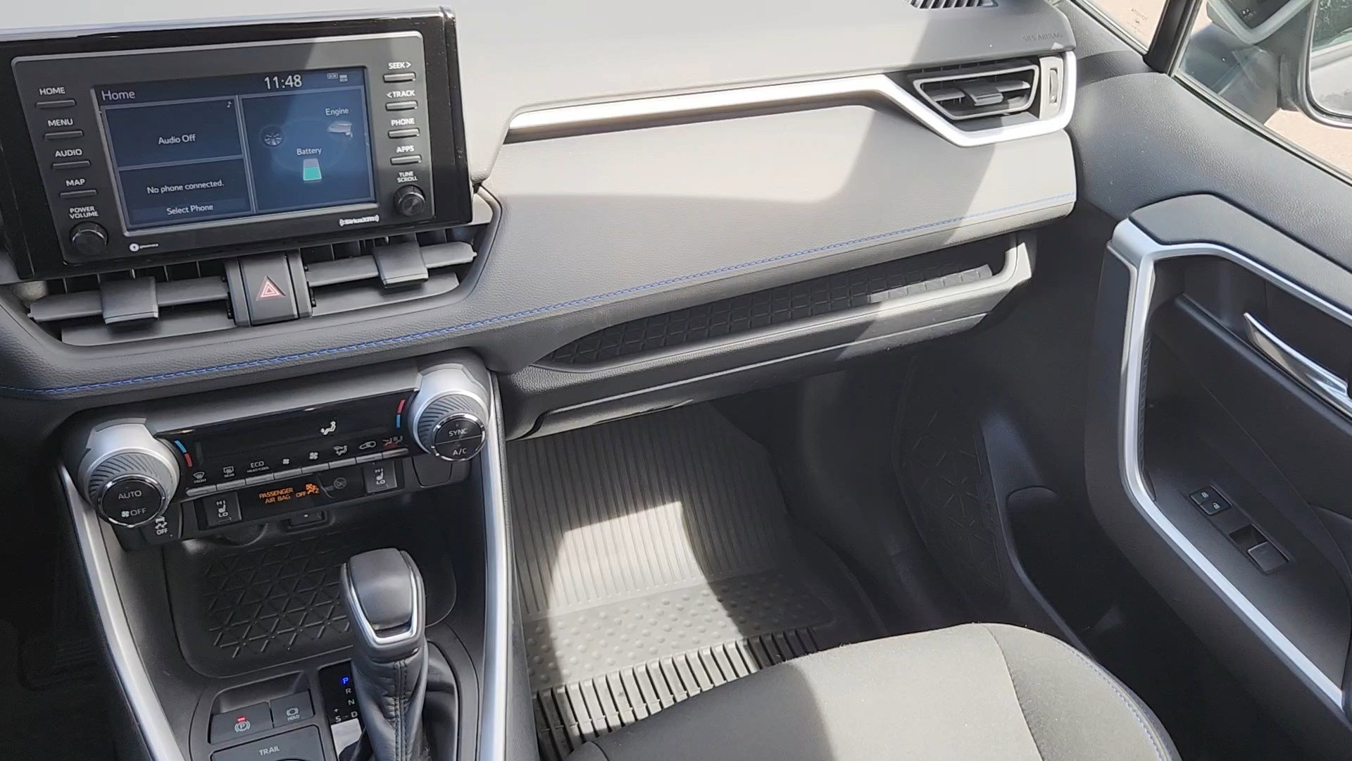 Used 2022 Toyota RAV4 SE w/ Convenience Package AWD/4WD image 6