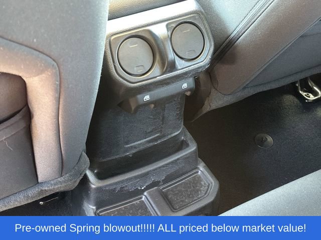 Used 2023 Jeep Wrangler Unlimited w/ Cold Weather Group AWD/4WD image 19
