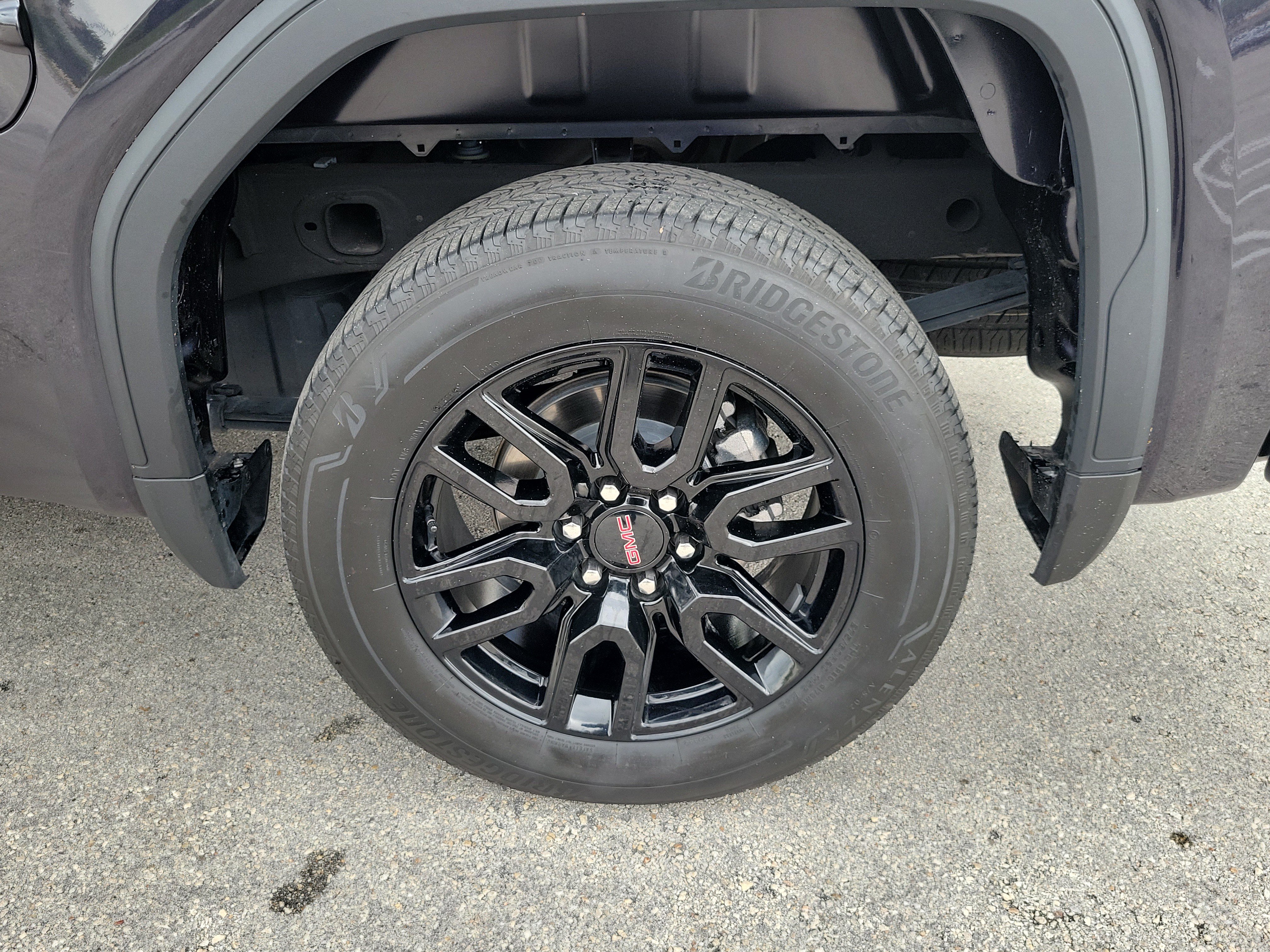 Used 2024 GMC Sierra 1500 Elevation AWD/4WD image 27