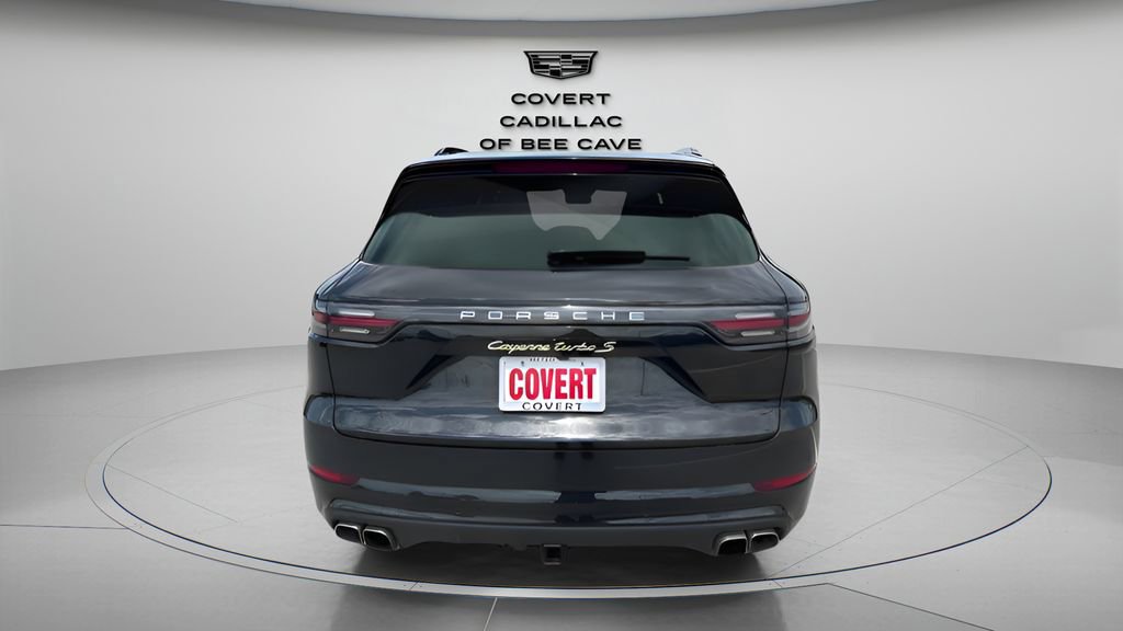Used 2023 Porsche Cayenne Turbo S image 12
