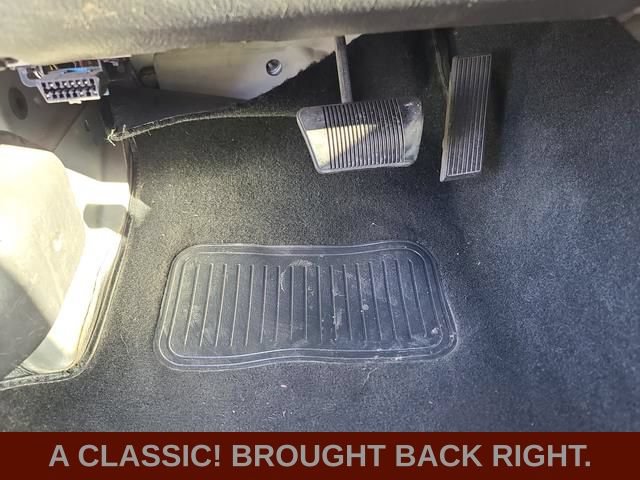 Used 2004 Jeep Wrangler 4WD image 24