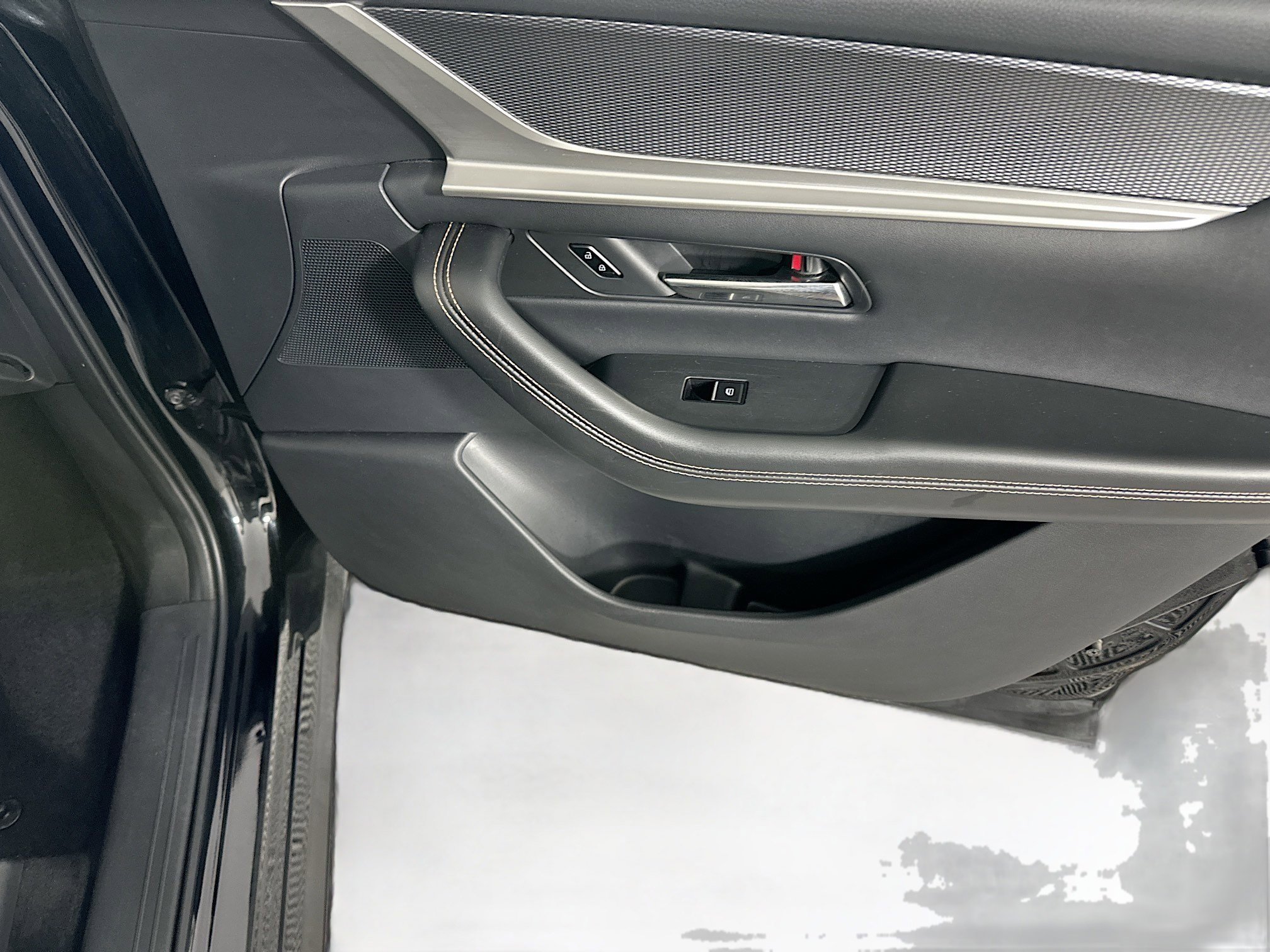 Used 2025 MAZDA CX-90 3.3 Turbo w/ Premium Sport Pkg image 34