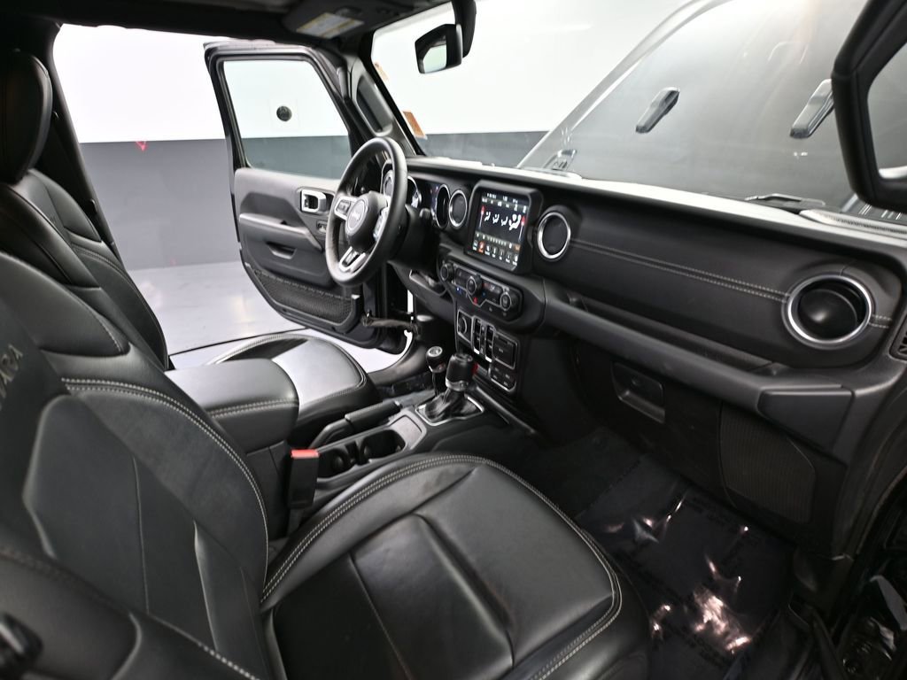 Used 2023 Jeep Wrangler Unlimited Sahara image 47