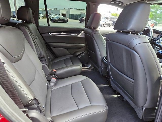 Certified 2024 Cadillac XT6 Premium Luxury w/ Technology Package FWD image 17