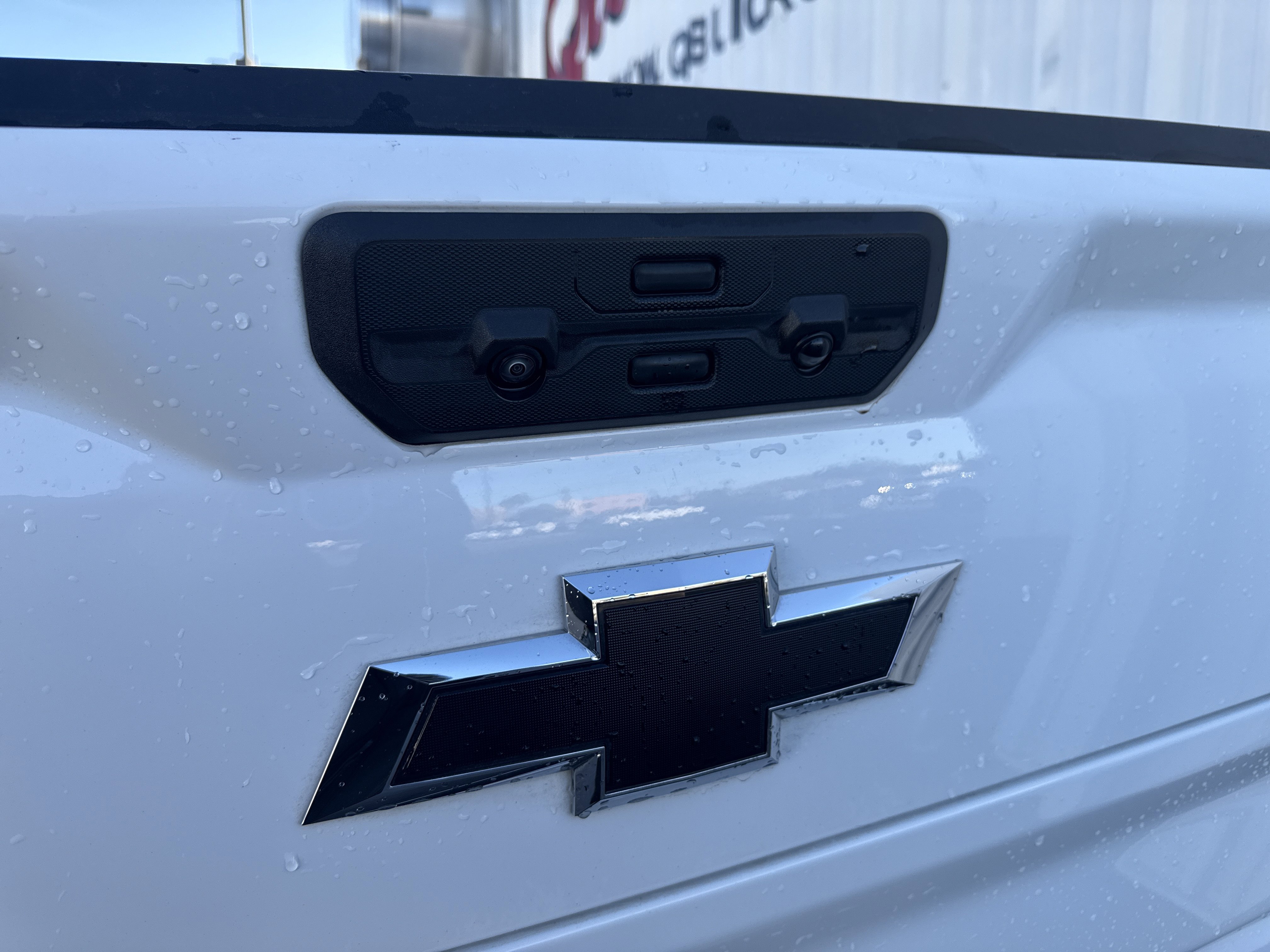 Used 2023 Chevrolet Silverado 1500 RST w/ Z71 Off-Road Package image 10